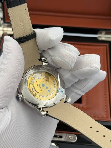 Мужские часы Ulysse Nardin мужской черный v3571871-1-3