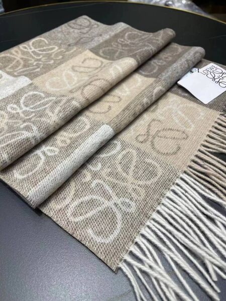 Шарф Loewe из шерсти и шелка женский шерсть бежевый n5321342-1-3