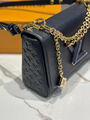 Сумка Louis Vuitton женский кожа черный 200098-4