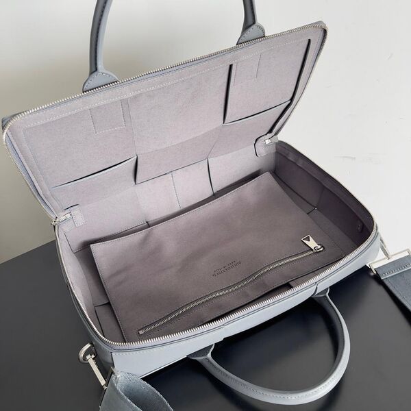 Мужской портфель Bottega Veneta мужской кожа графитовый 120672-9