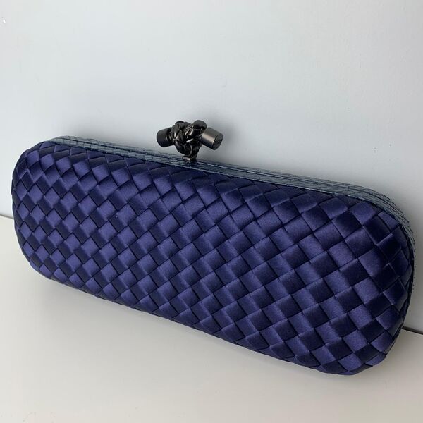 Клатч Bottega Veneta Knot 26051