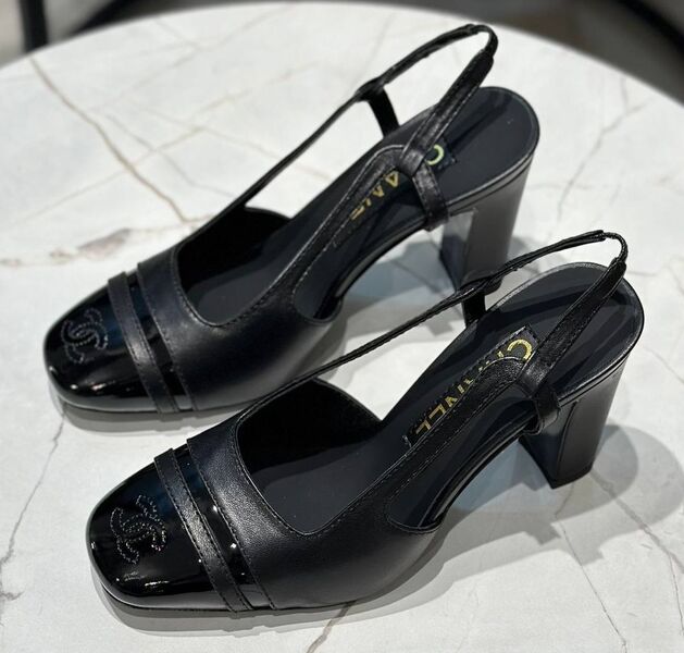 Туфли Chanel женский кожа черный 146110
