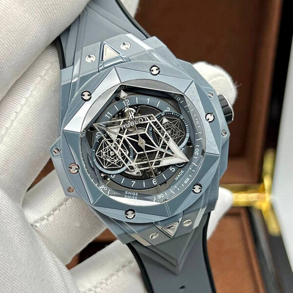 Мужские часы Hublot Big Bang графитовый 155570