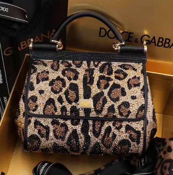 Сумка Dolce & Gabbana женский кожа леопардовый 172345