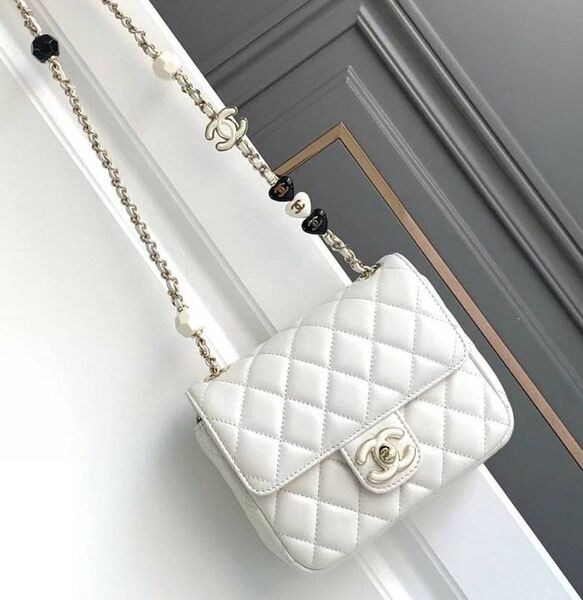 Сумка Chanel Mini женский кожа белый 141908