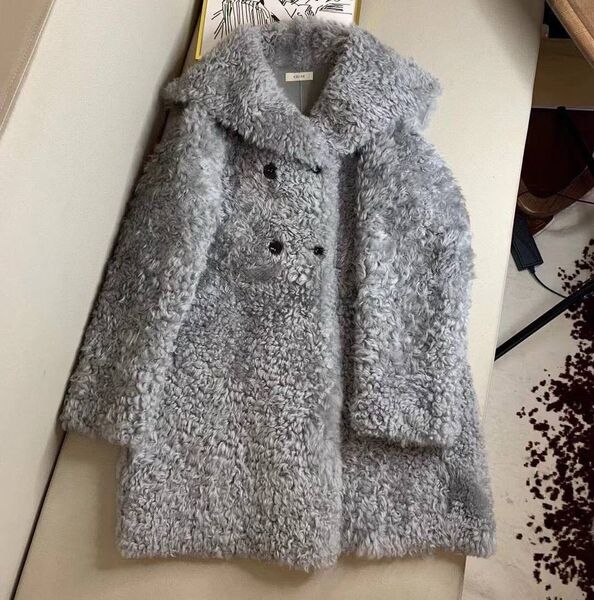 Дубленка Celine женский графитовый 171824