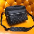 Мужская сумка мессенджер Louis Vuitton Outdoor Pm мужской кожа черный 42846-6