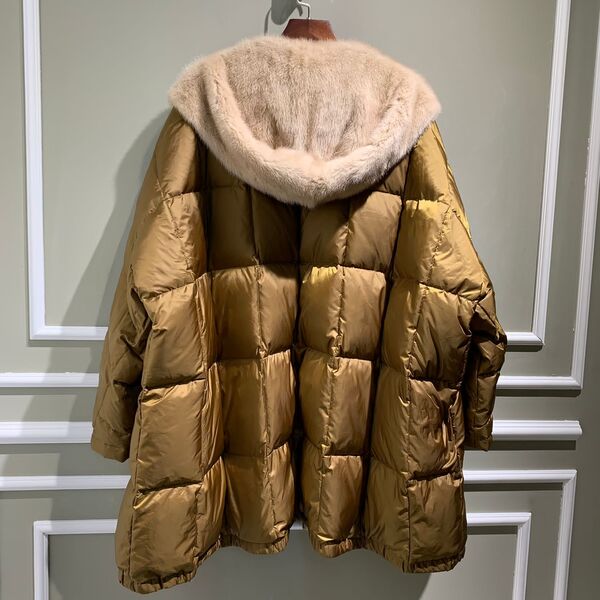 Пуховик Brunello Cucinelli женский 62300-3