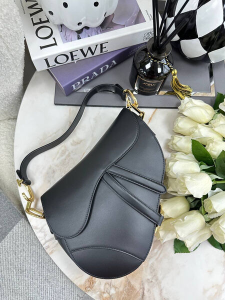 Сумка Dior Saddle женский кожа черный 74392-7