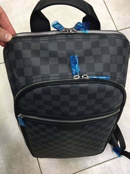 Мужской рюкзак Louis Vuitton мужской кожа черный 171500-4