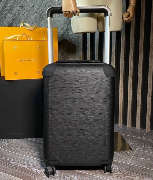 Чемодан Louis Vuitton 121339