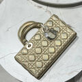 Сумка Christian Dior Lady женский кожа бронзовый 142728-2