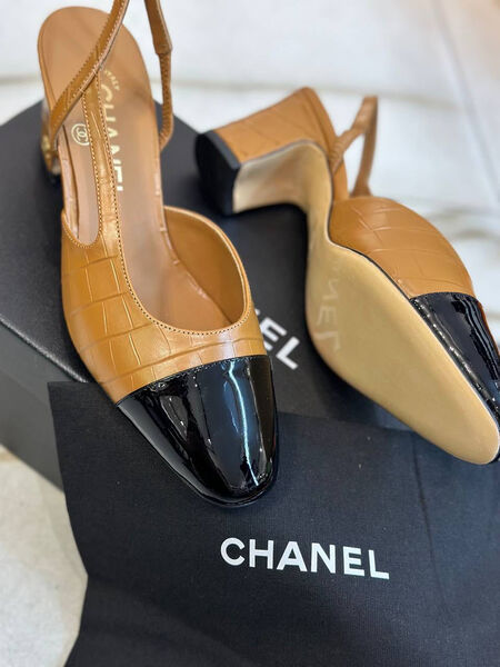 Туфли Chanel женский кожа бежевый 124618-3