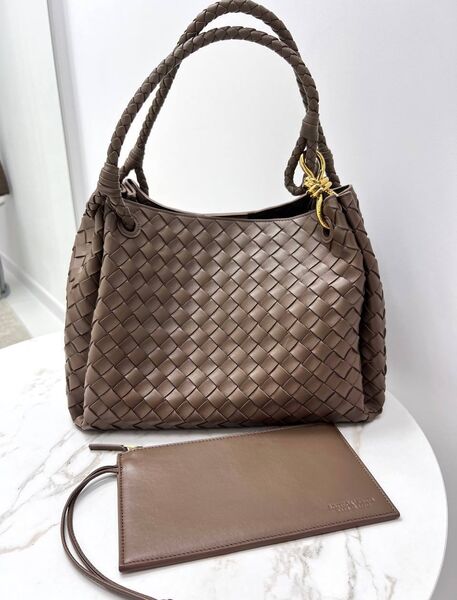 Сумка Bottega Veneta женский кожа 189534