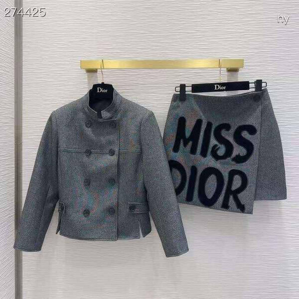 Костюм Christian Dior женский графитовый 158892-6