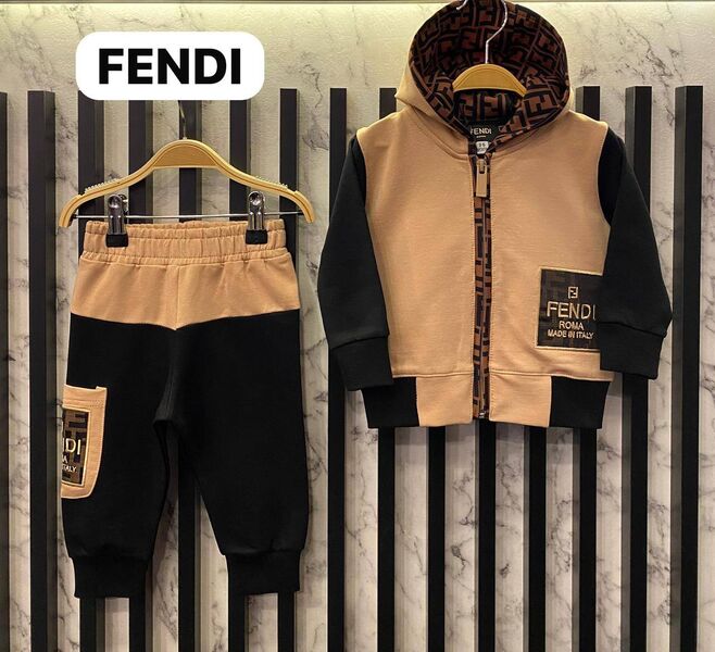 Детский костюм Fendi розовый 177852-2