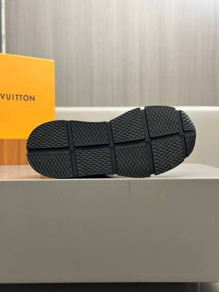 Мужские кроссовки Louis Vuitton Classic мужской кожа черный g0039248-1-5