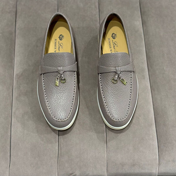 Лоферы Loro Piana женский кожа графитовый 109281-2