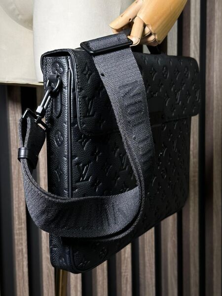 Мужской портфель Louis Vuitton мужской кожа черный 52094-5