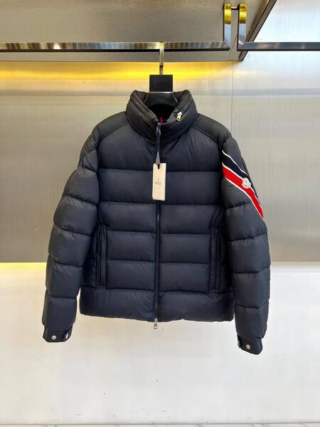 Мужской пуховик Moncler Solayan Hooded n3029816-5