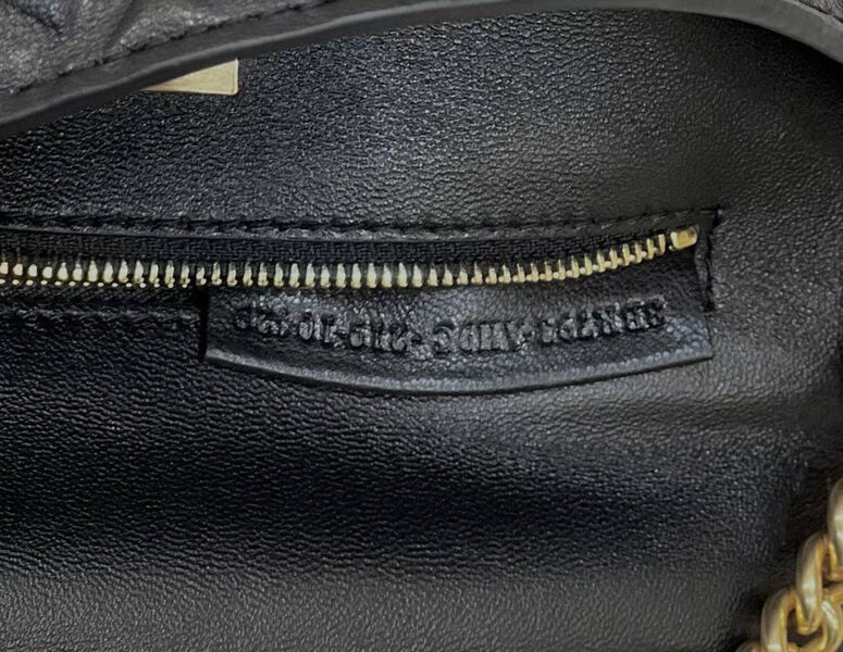 Сумка Fendi женский кожа черный 142099-8