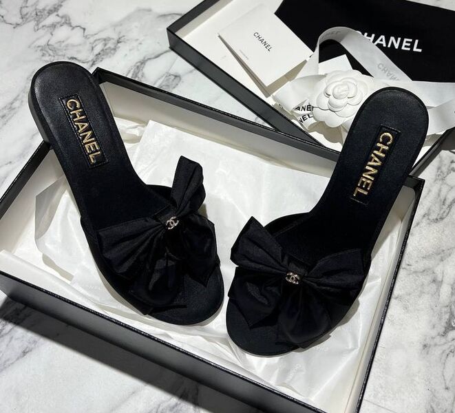 Шлепки Chanel женский текстиль черный 187292