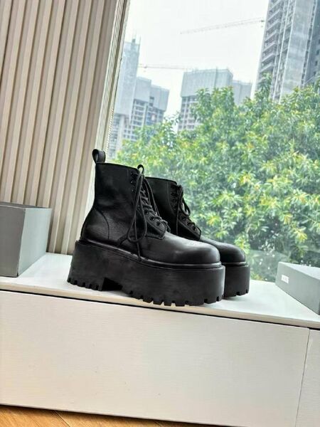 Ботинки Balenciaga Strike Platform T761469-6