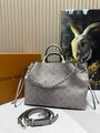 Сумка Louis Vuitton женский кожа серый i6018031-1-1
