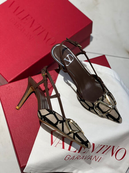 Туфли Valentino женский кожа графитовый 119985-2