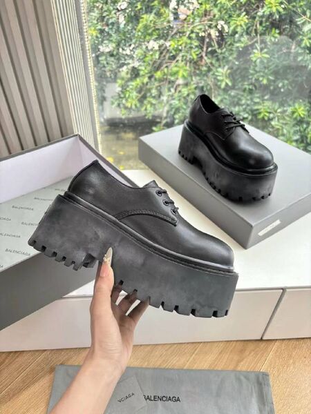 Женские дерби Strike Balenciaga b6948244-6