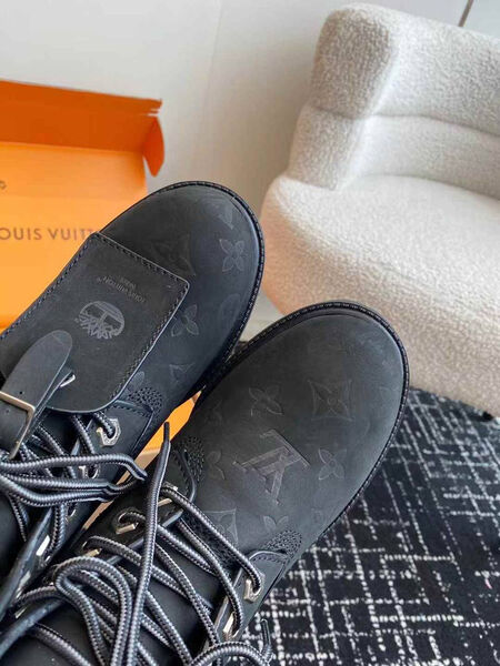 Мужские ботинки Louis Vuitton мужской нубук черный 169524-3