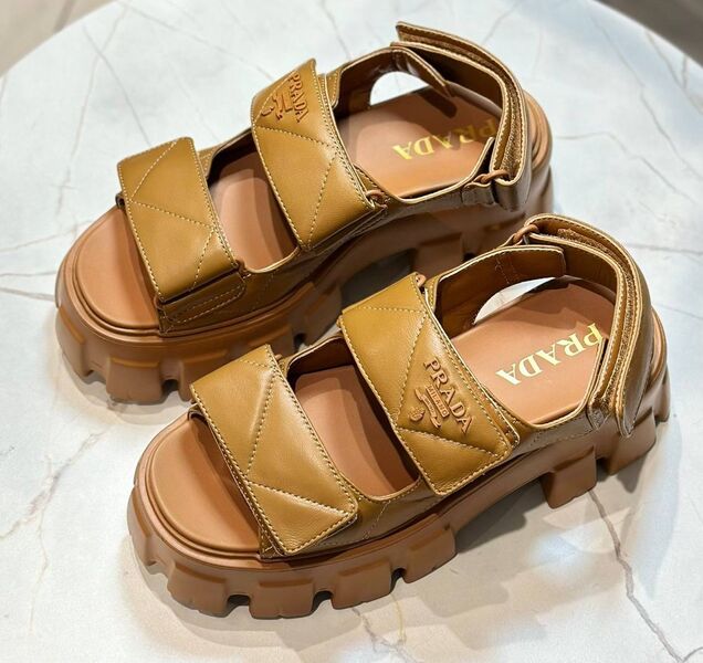 Сандалии Prada женский кожа 150209