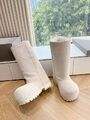 Женские ботинки Balenciaga Women's Alaska Fur Bootie женский замша белый c5559307-1-3