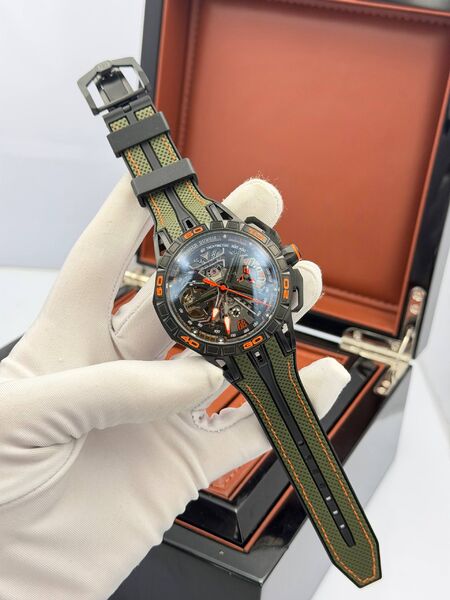 Мужские часы Roger Dubuis мужской черный f7122925-1
