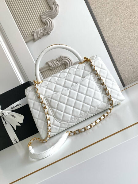 Сумка Chanel женский кожа белый 195086-2