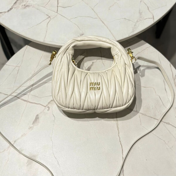Сумка Miu Miu Wander женский кожа белый 141487-2