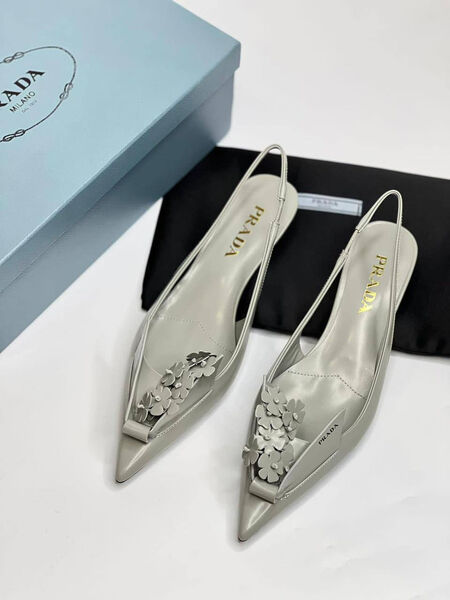 Туфли Prada женский кожа графитовый 136638-2