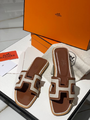 Шлепки Hermès женский кожа бежевый 89527-4
