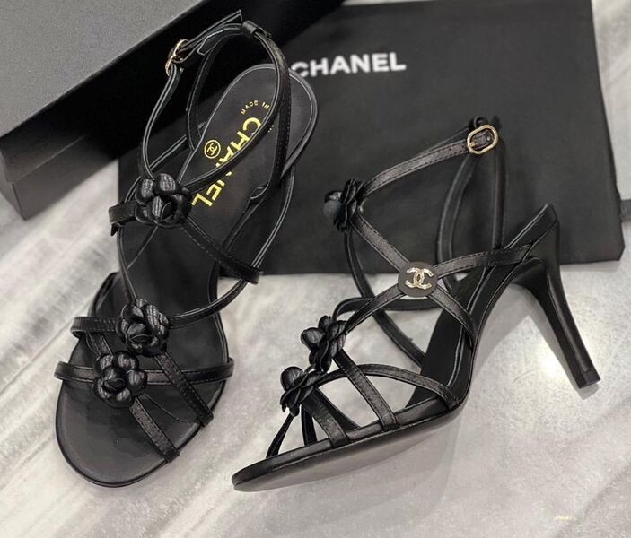 Босоножки Chanel женский кожа черный 105023