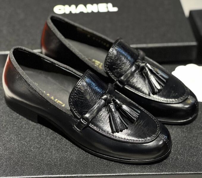 Лоферы Chanel женский кожа черный 146282