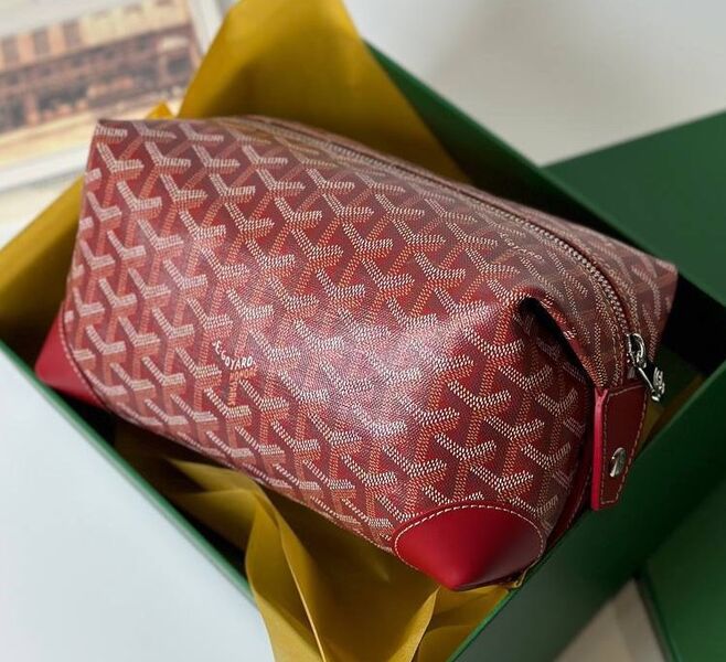 Косметичка Goyard женский кожа бордовый 156911