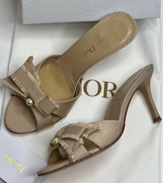Шлепки Christian Dior женский текстиль бежевый 156925