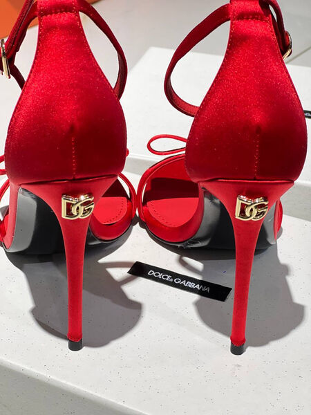 Босоножки Dolce & Gabbana женский сатин бордовый 146204-3