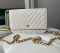 Сумка Chanel Mini женский кожа белый 143078-1