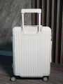 Чемодан Rimowa женский полиуретан белый 155444-4