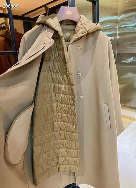 Пальто с жилетом Hermès женский бежевый 123694-2