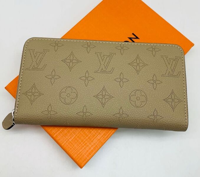 Кошелек Louis Vuitton женский кожа бежевый 138702
