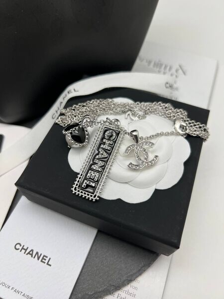 Подвеска Chanel женский графитовый 175259-2