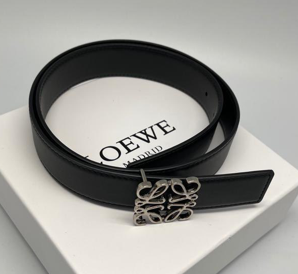 Женский ремень Loewe женский кожа страуса черный 95181