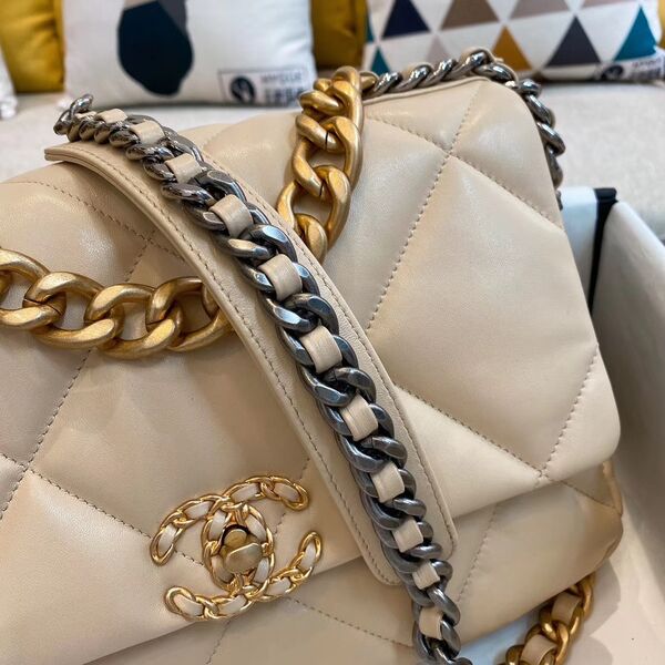 Сумка Chanel (30 см) женский кожа бежевый 73561-3